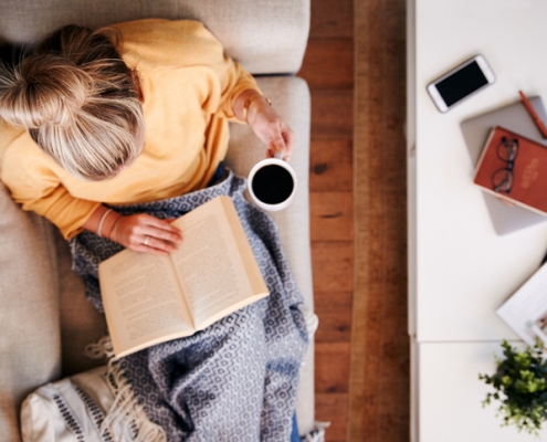 decluttering tips for downsizing